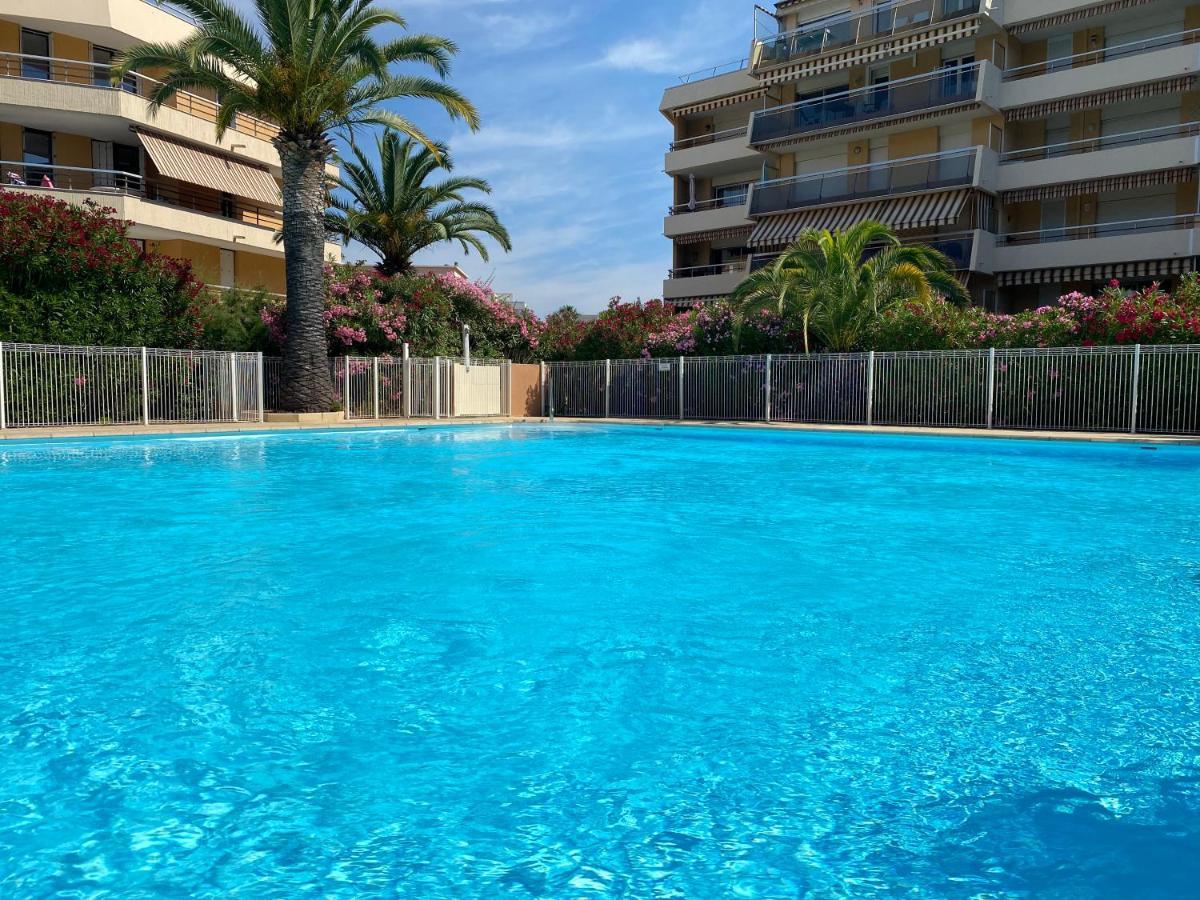 Residence La Miougrano Frejus Plage Kültér fotó