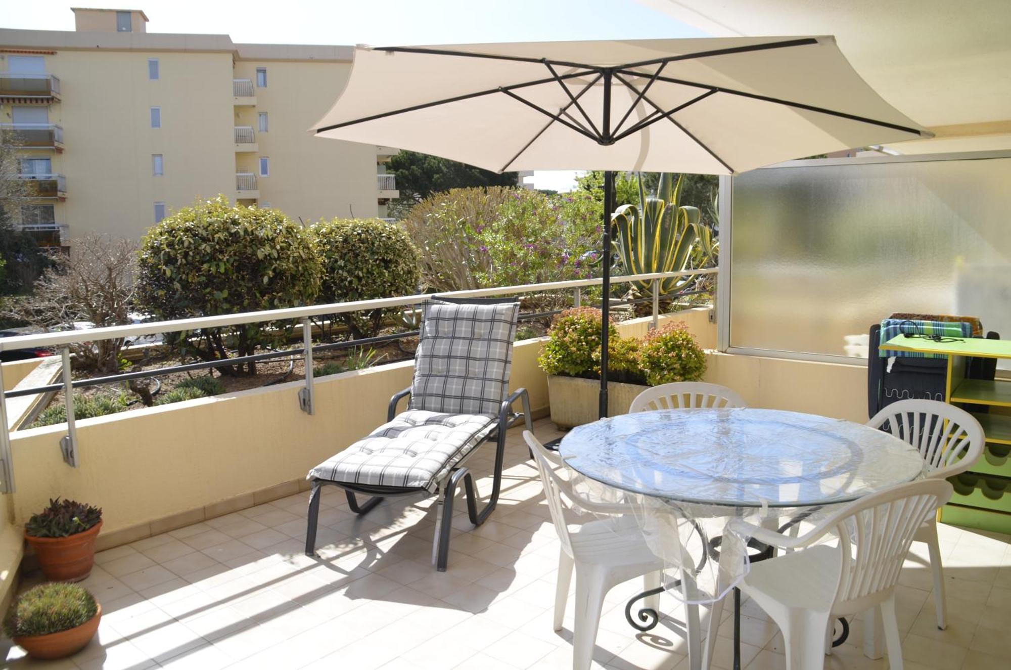 Residence La Miougrano Frejus Plage Kültér fotó